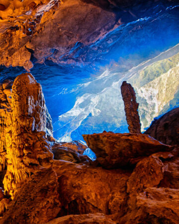 Limestone Cave Visting